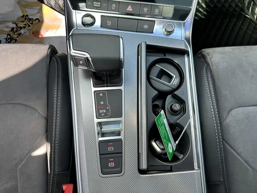 Audi A6L — миниатюра 14
