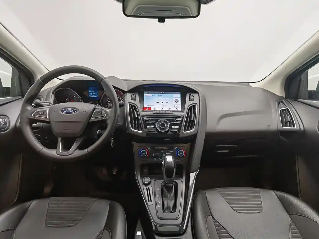 Ford Focus — миниатюра 5