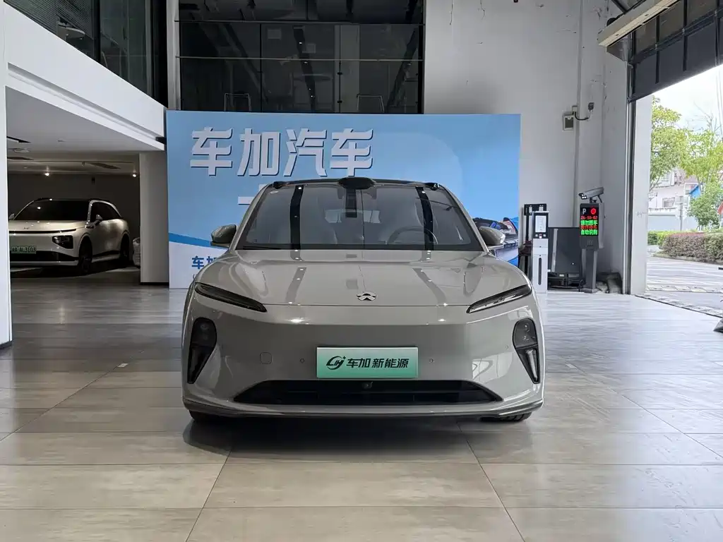 NIO ET5T — миниатюра 2