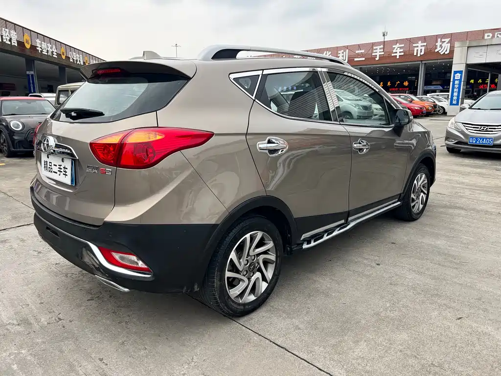 JAC S3 2016 1.5L MT Luxury Premium