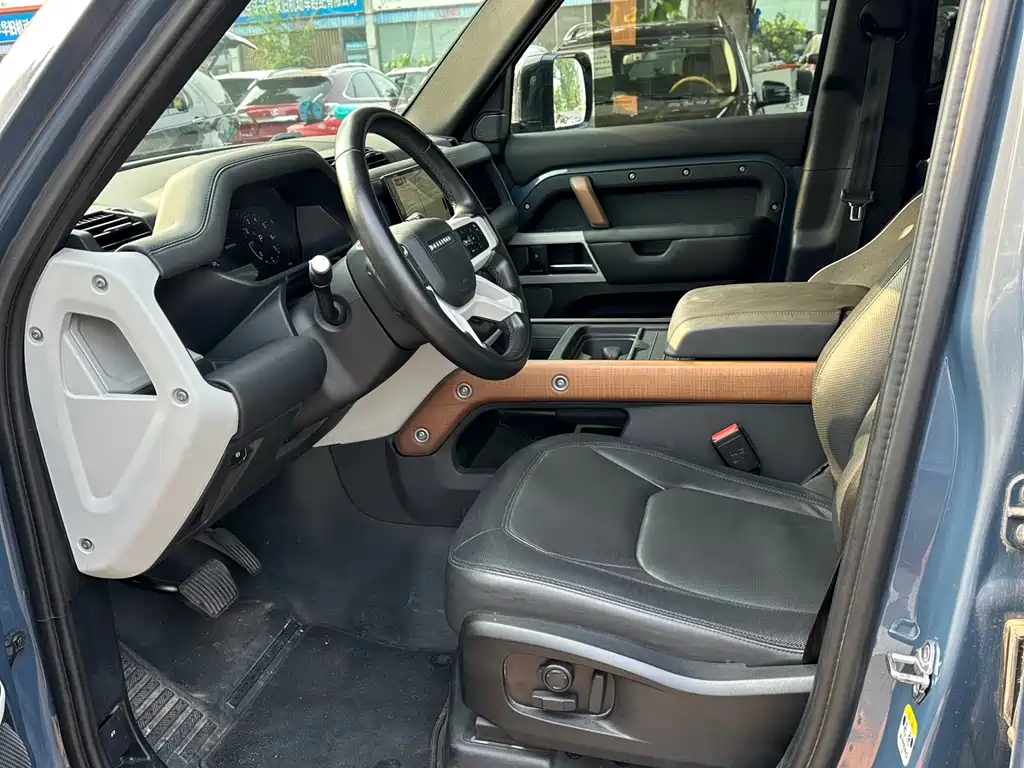 Land Rover Land Rover Defender 2023 110 3.0T P400 X-DYNAMIC HSE