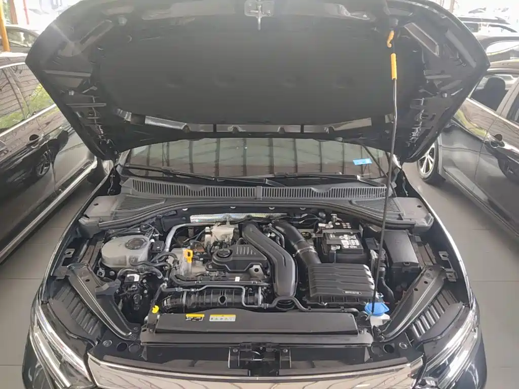 Volkswagen Sagitar — миниатюра 20