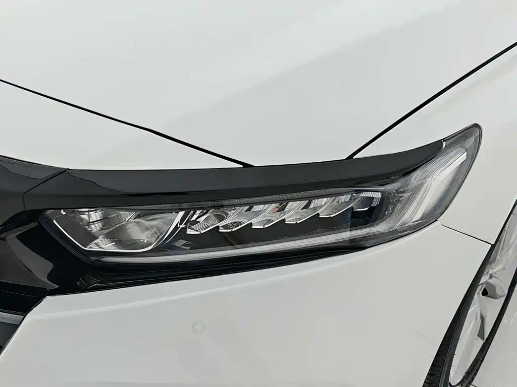 Honda Accord 2022 260TURBO Luxury