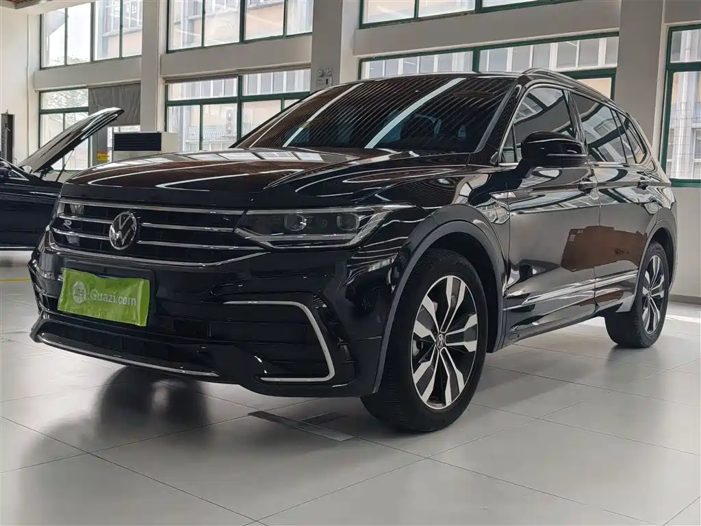Volkswagen Tiguan L 2024
