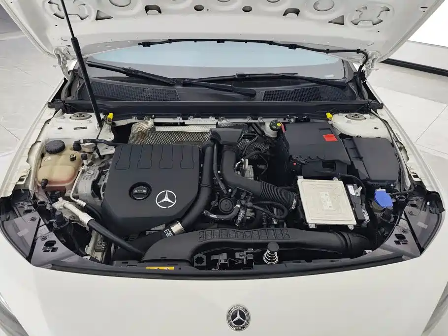 Mercedes-Benz A-Class — миниатюра 10
