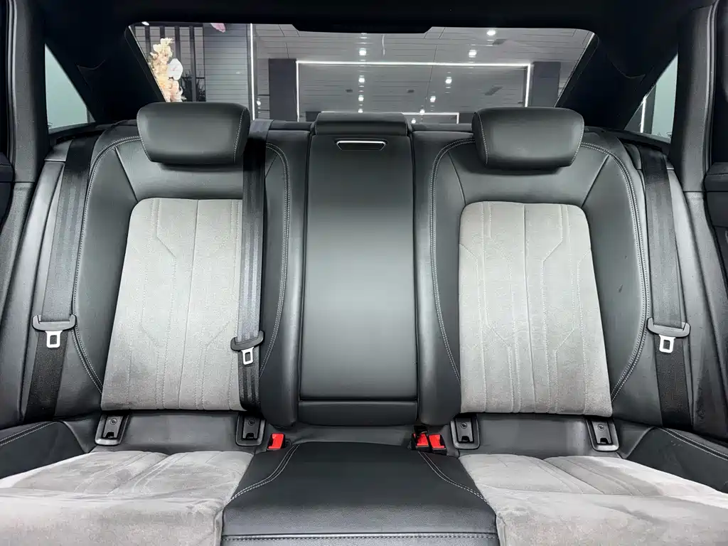 Audi A6L 2023 45 TFSI quattro