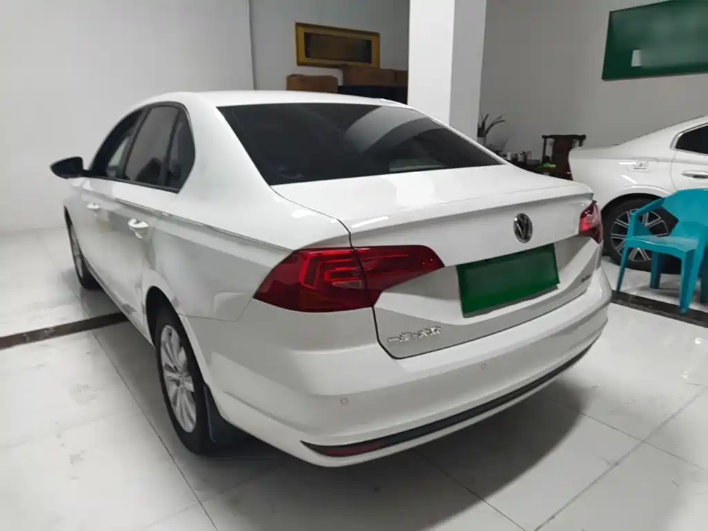 Volkswagen Bora — миниатюра 5