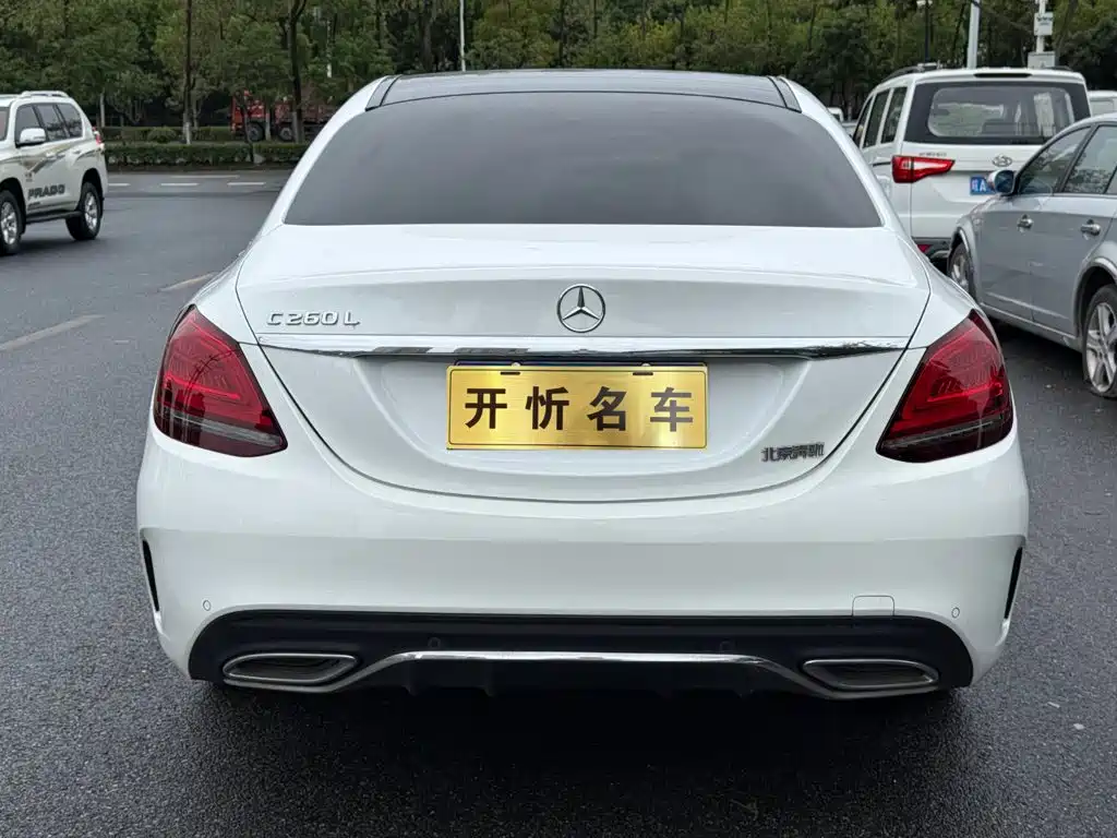 Mercedes-Benz C-Class — миниатюра 4
