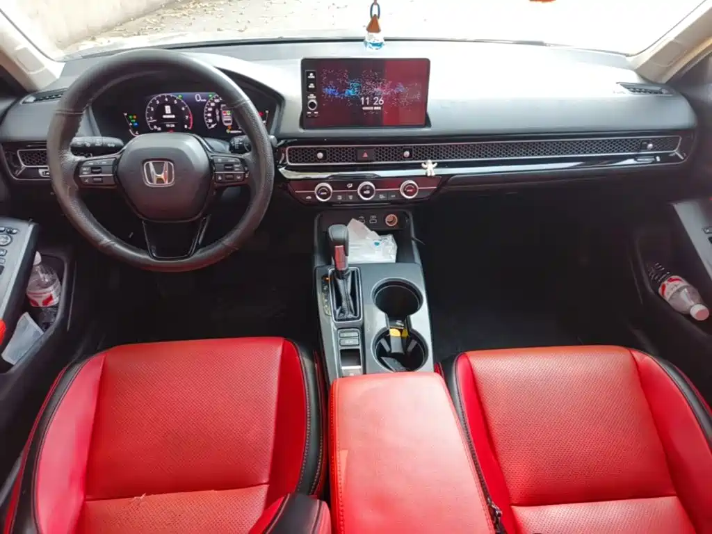 Honda Civic — миниатюра 10