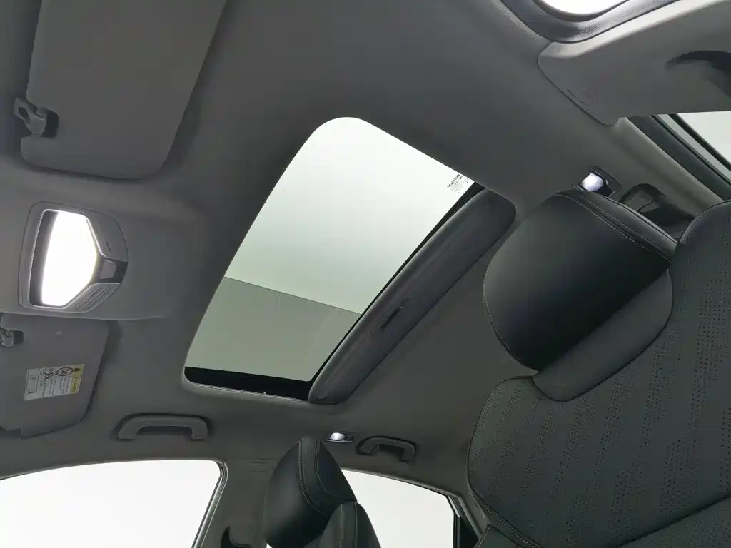 Geely L HiP — миниатюра 14