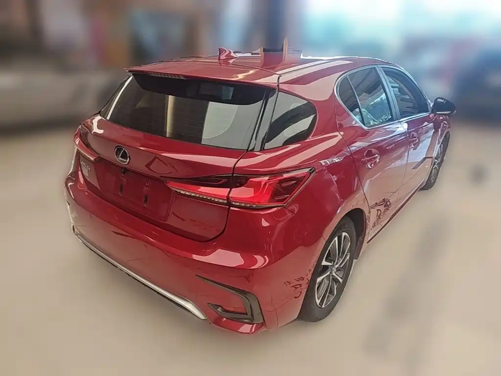 Lexus CT — миниатюра 10