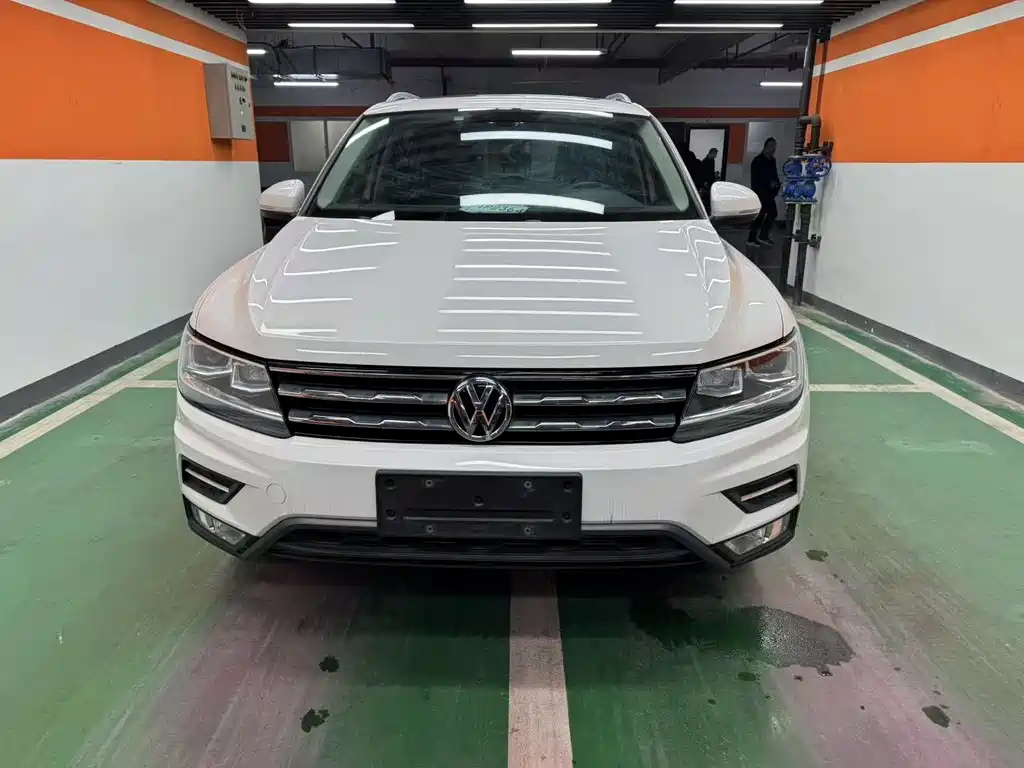 Volkswagen Tiguan L 2019
