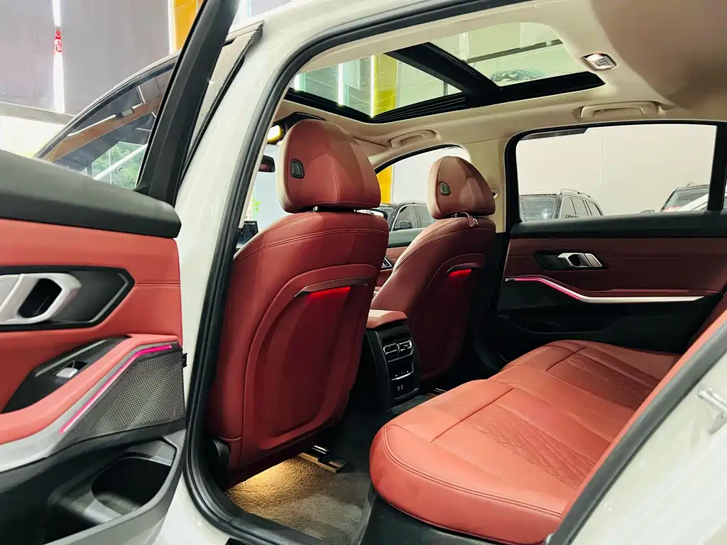 BMW i3 2024 eDrive 40 L