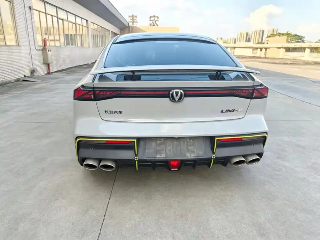 Changan UNI-V — миниатюра 9