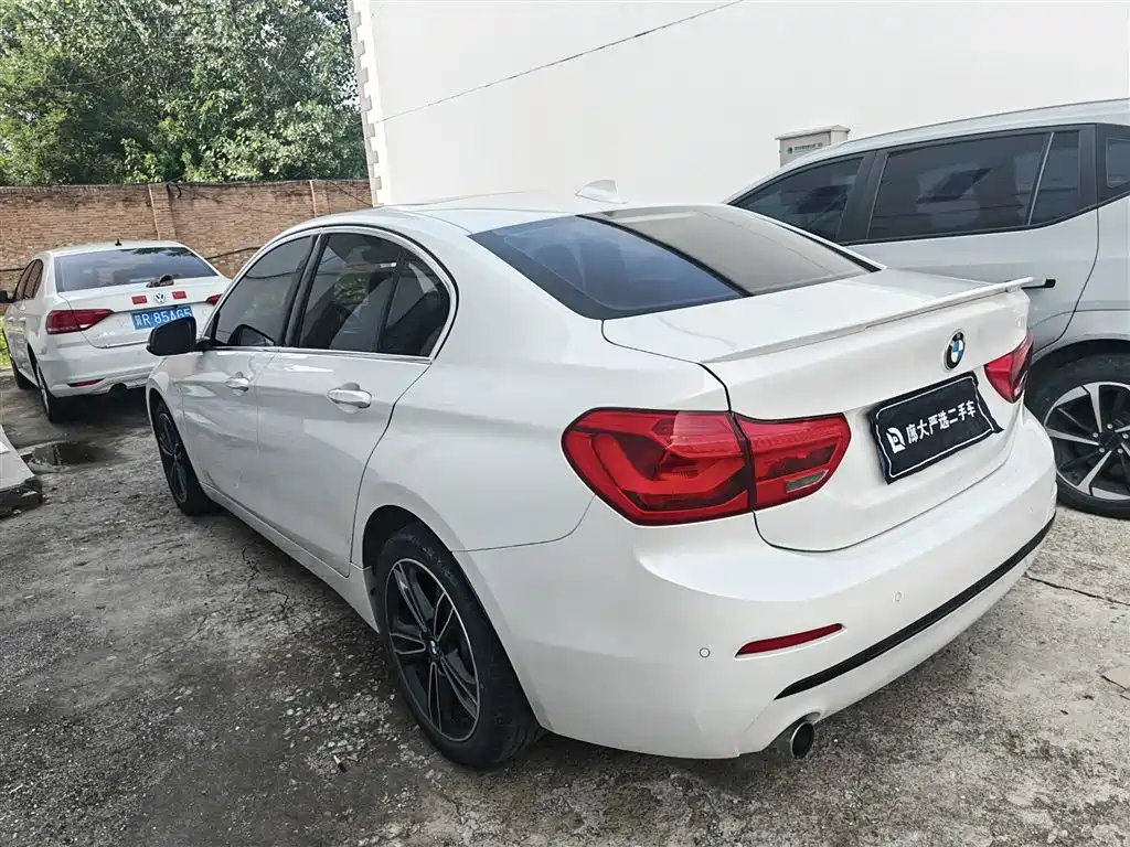 BMW 1 Series 1 2018 118i Sport