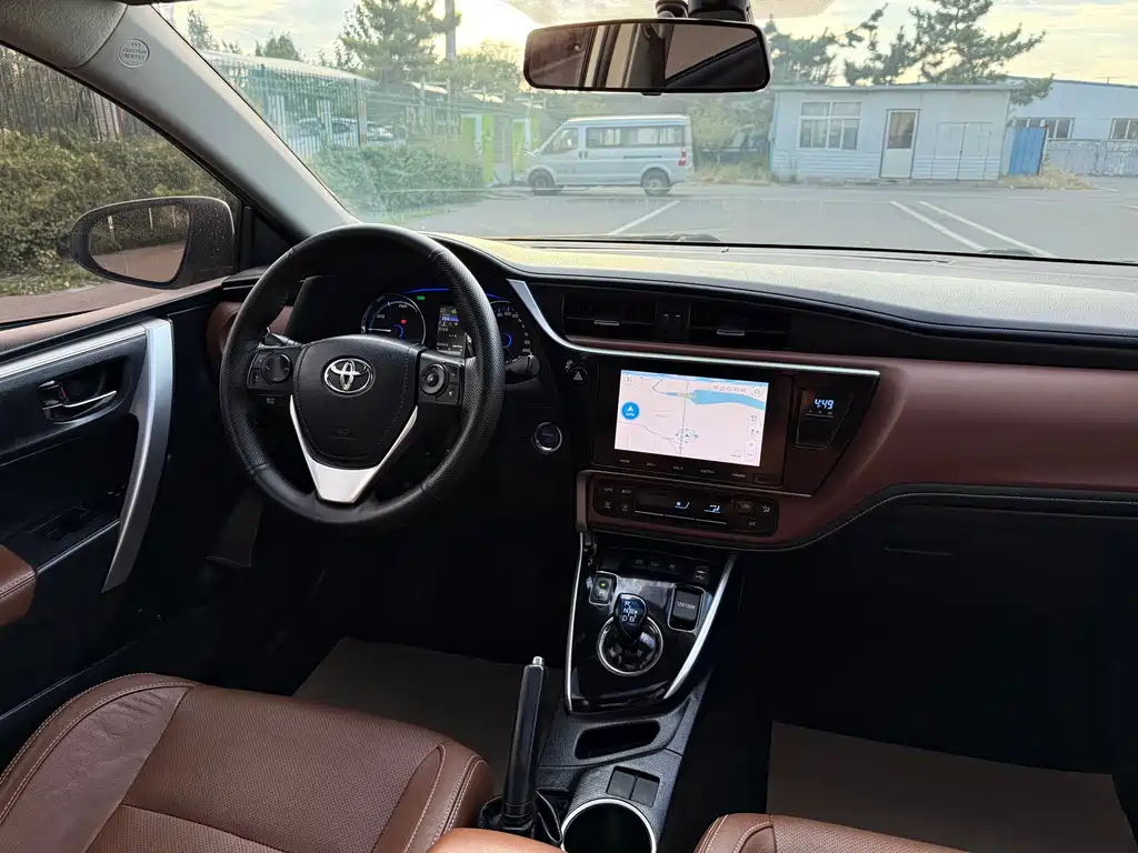 Toyota Levin Twin Engine E+ — миниатюра 17