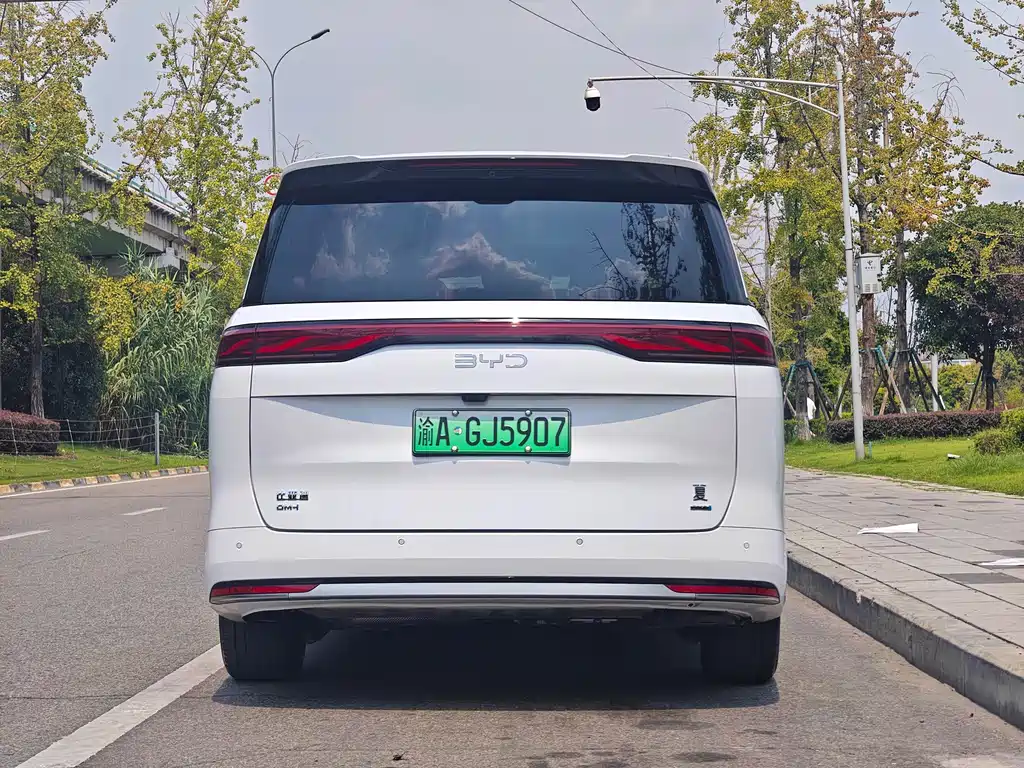 BYD Xia — миниатюра 5