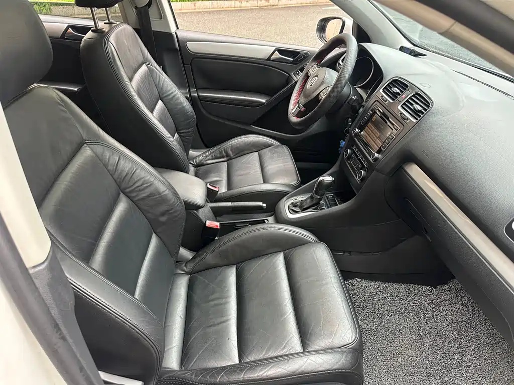 Volkswagen Golf — миниатюра 10