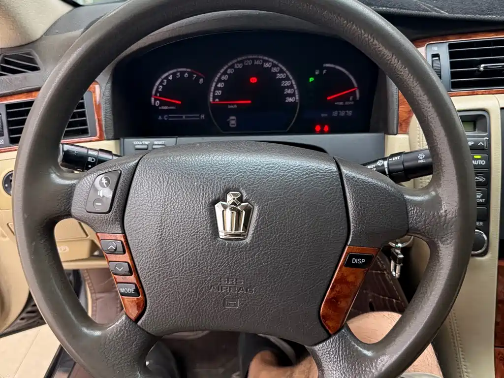 Toyota Crown 2006 2.5L Royal