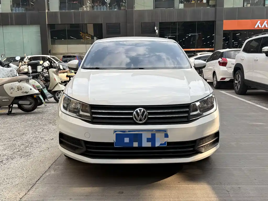Volkswagen Santana 2019 1.5L AT V