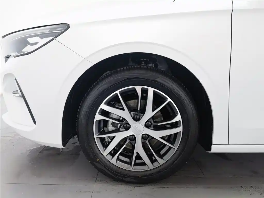 GEELY AUTOMOBILE EMGRAND