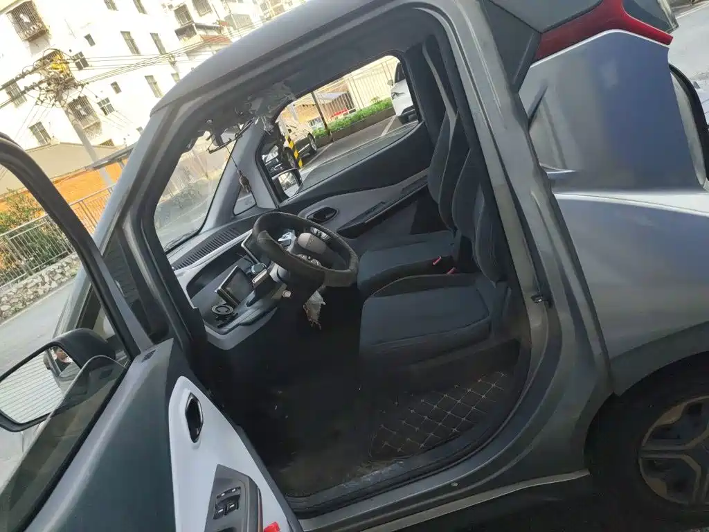 Baojun E200 — миниатюра 11