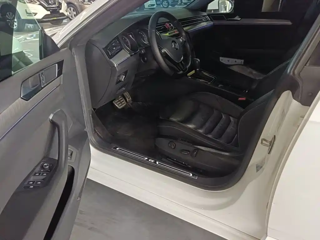 Volkswagen CC — миниатюра 16
