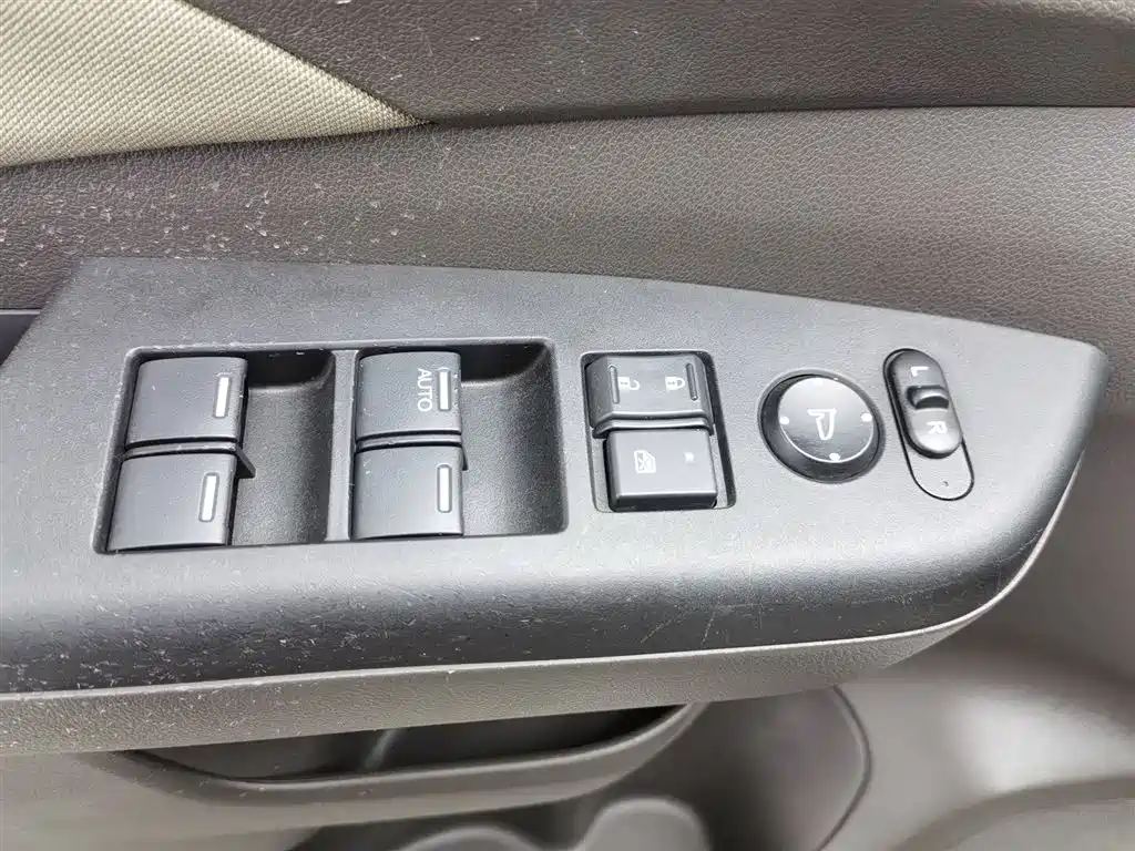 Honda CR-V 2012 2.0L