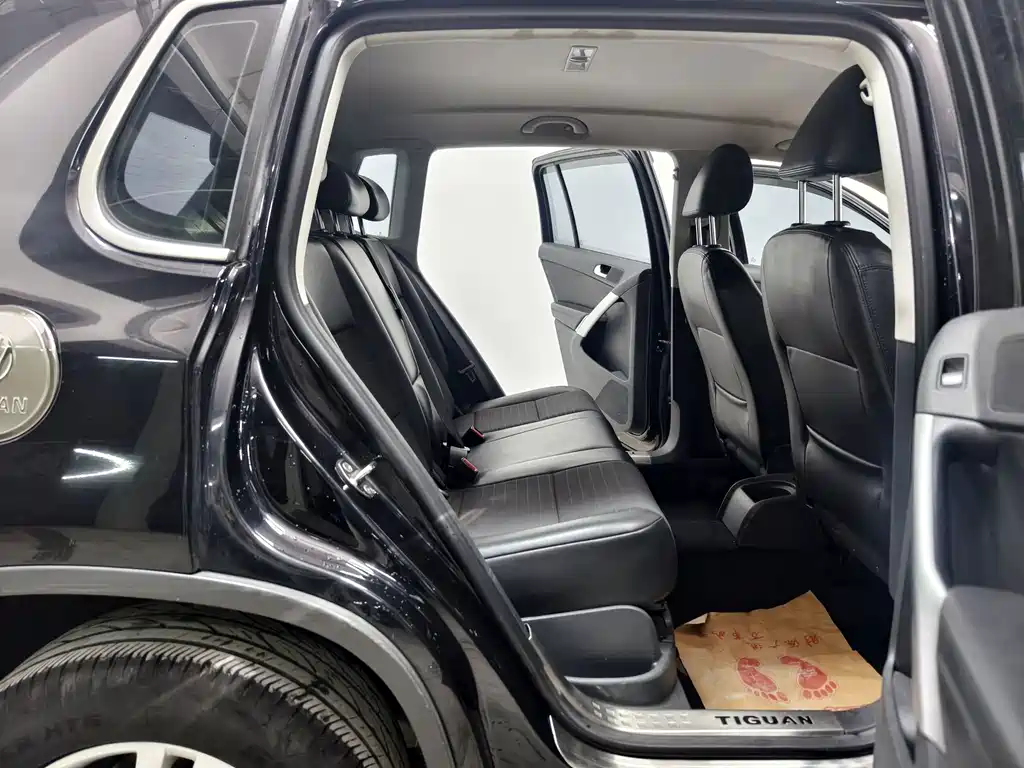 Volkswagen Tiguan — миниатюра 15