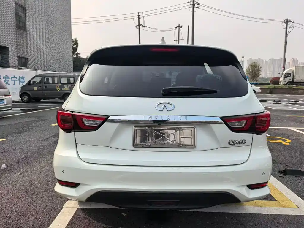 INFINITI QX60