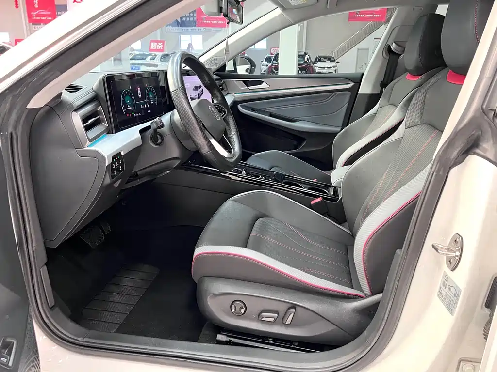 Volkswagen Lamando — миниатюра 10