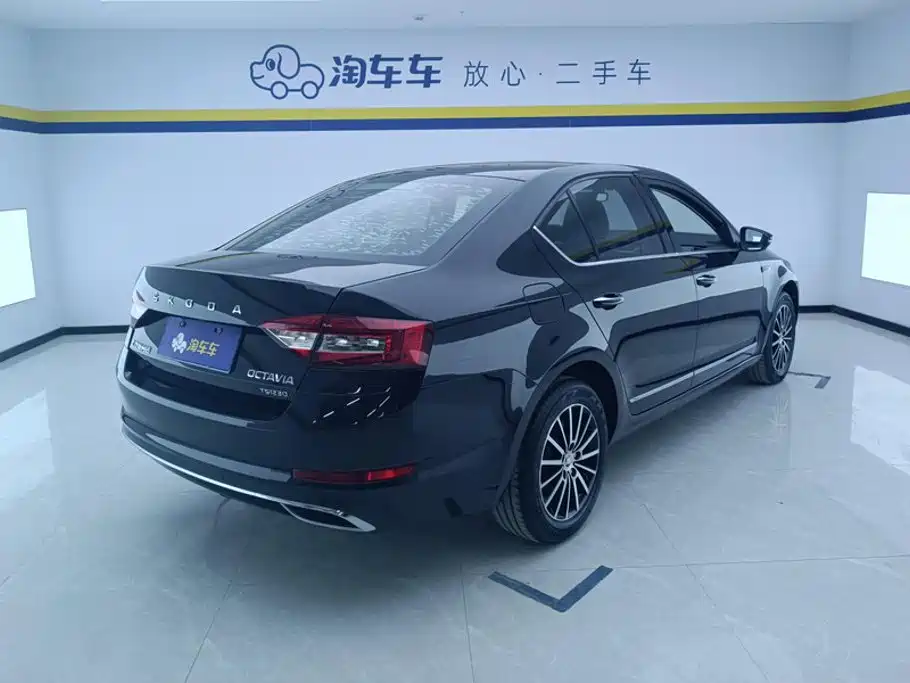 Skoda Octavia — миниатюра 3