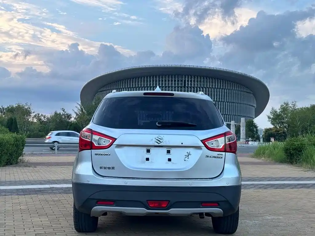 Suzuki S-Cross — миниатюра 5