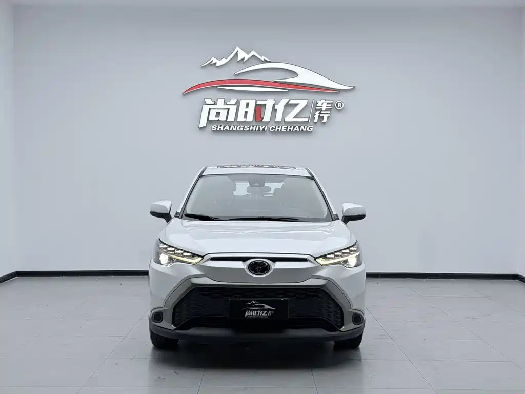 Toyota Frontlander 2022 2.0L CVT Luxury