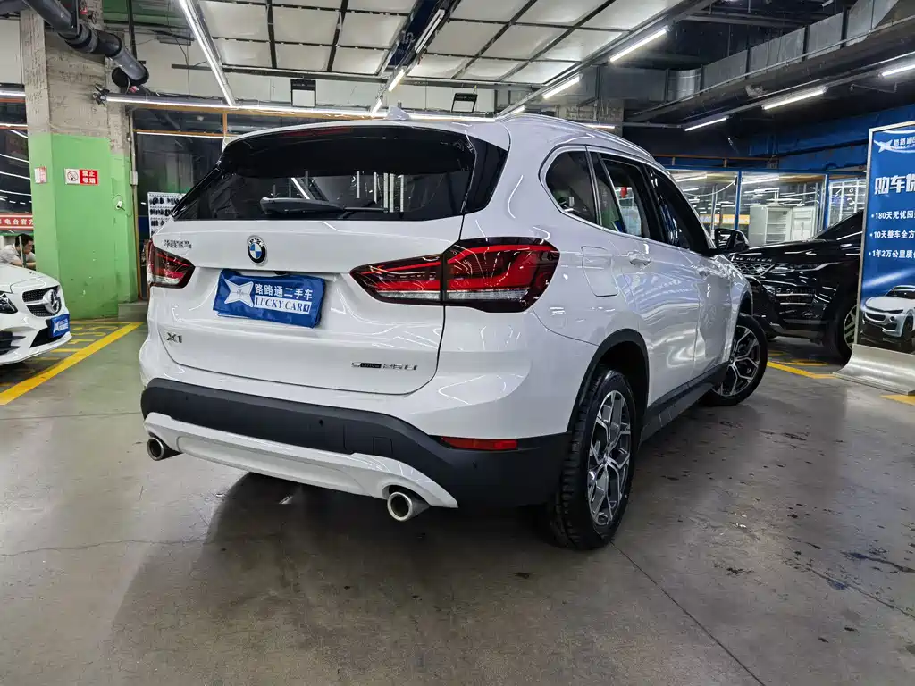 BMW X1 — миниатюра 6