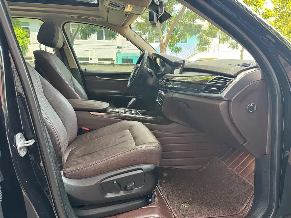 BMW X5 (Import) — миниатюра 8