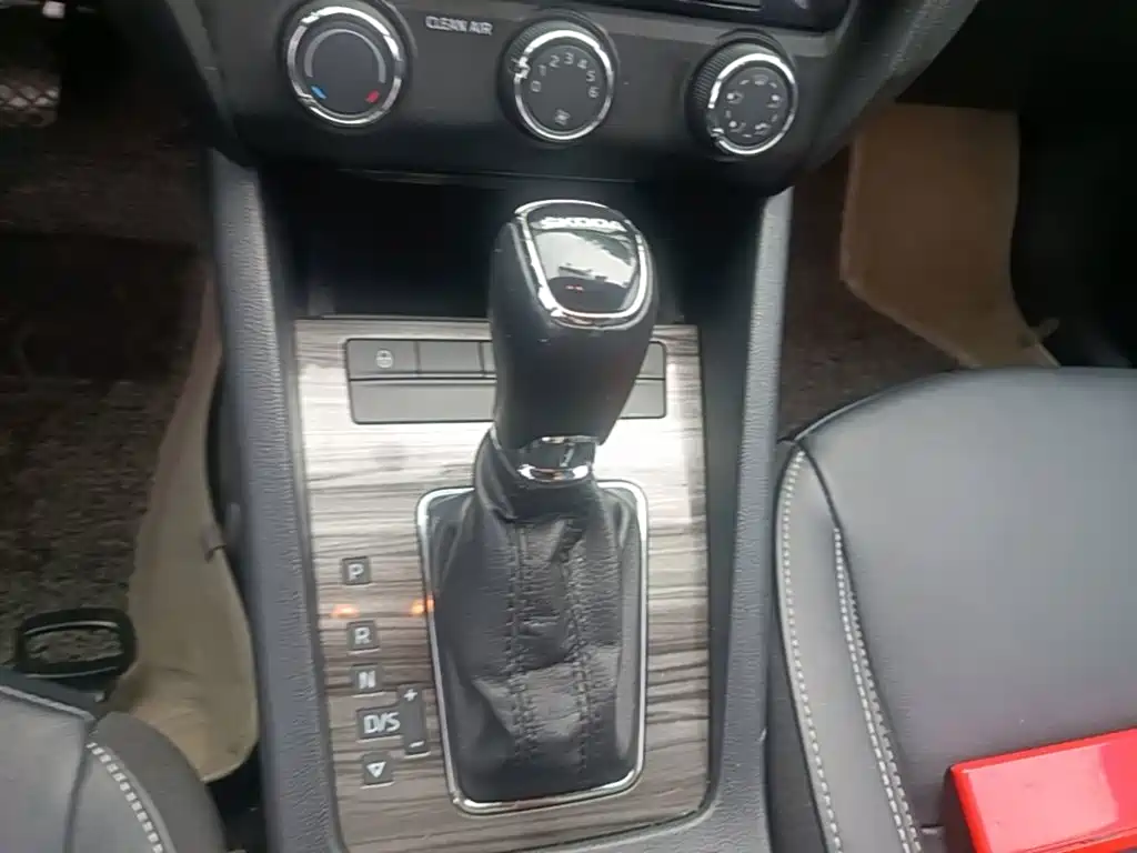 Skoda Octavia — миниатюра 14