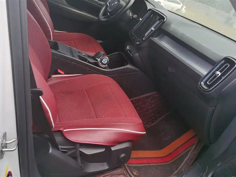 Volvo XC40 2021 T4 Fashion