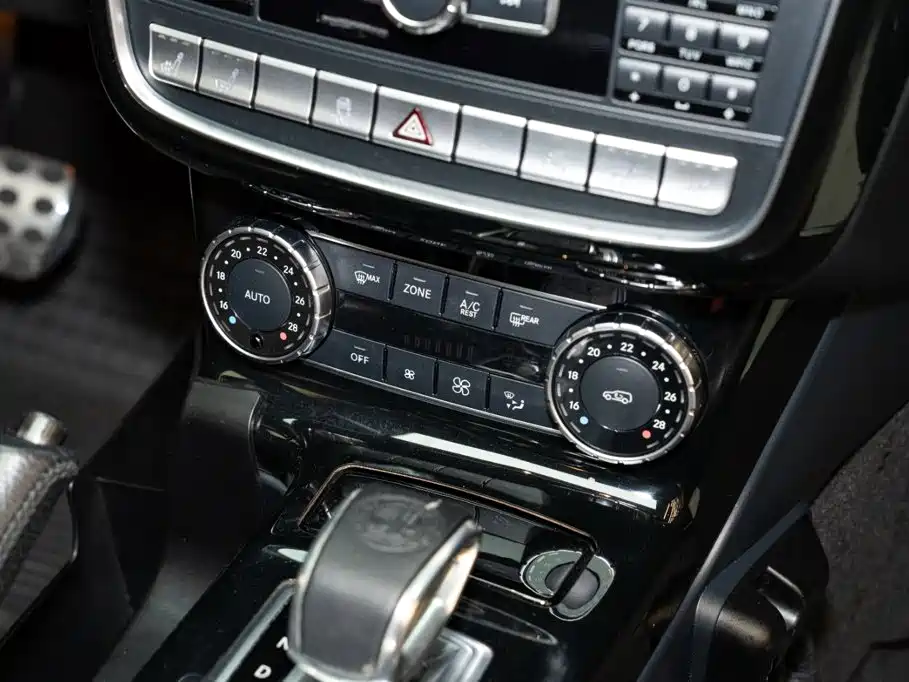 Mercedes-Benz G-Class — миниатюра 16