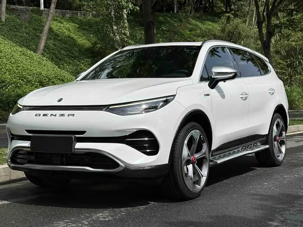 Denza X 2020 PHEV Flagship