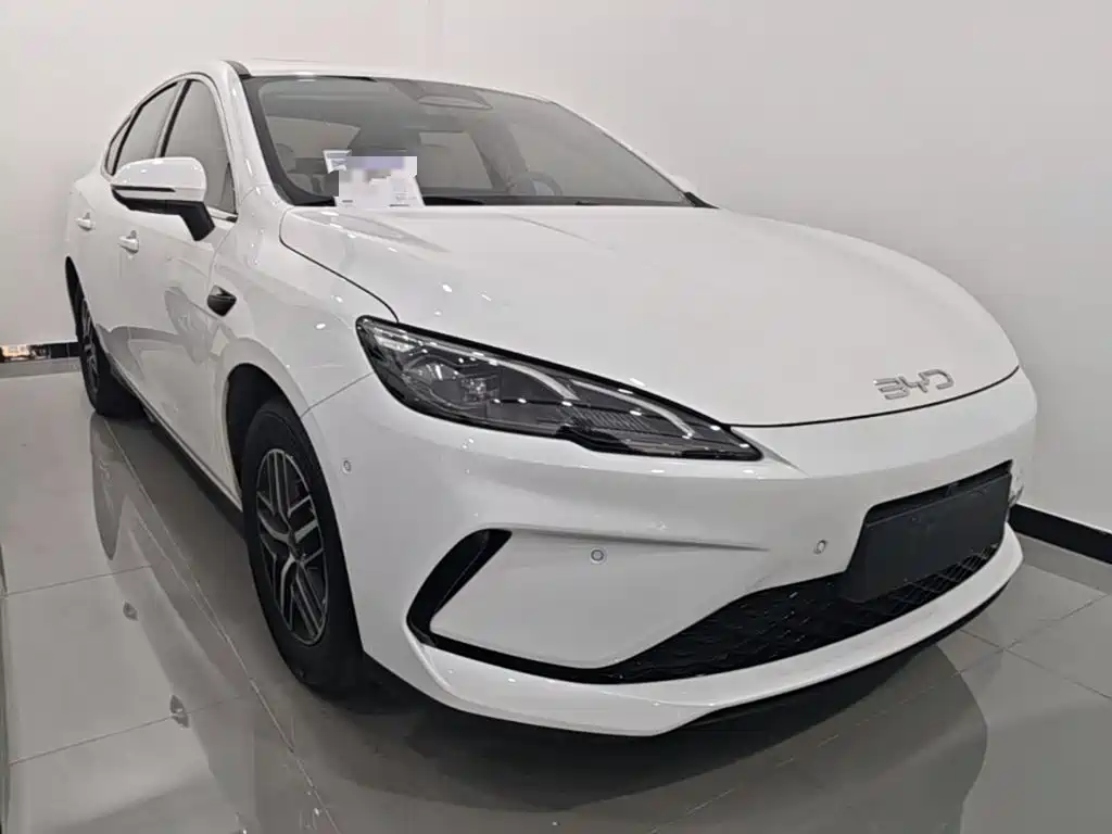 BYD Seal 05 DM-i — миниатюра 4
