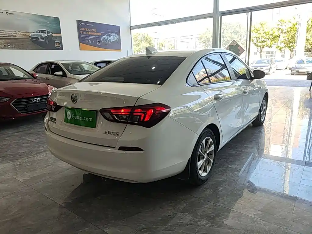 Buick Excelle — миниатюра 7
