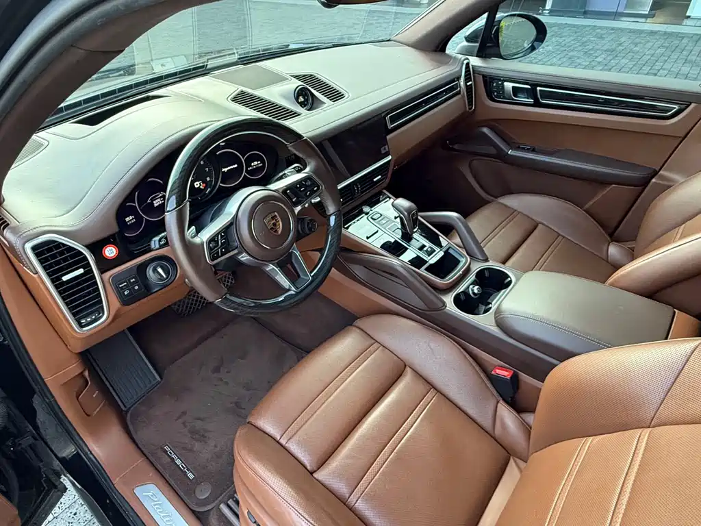 PORSCHE CAYENNE NEW ENERGY