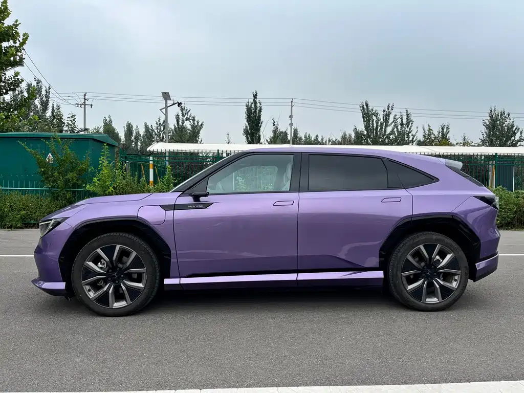 Honda Hiroyo Honda P7 — миниатюра 4