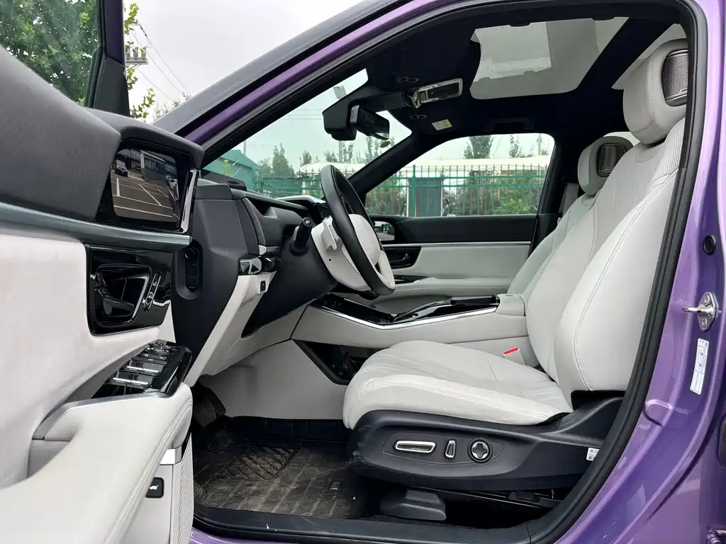 Honda Hiroyo Honda P7 — миниатюра 5