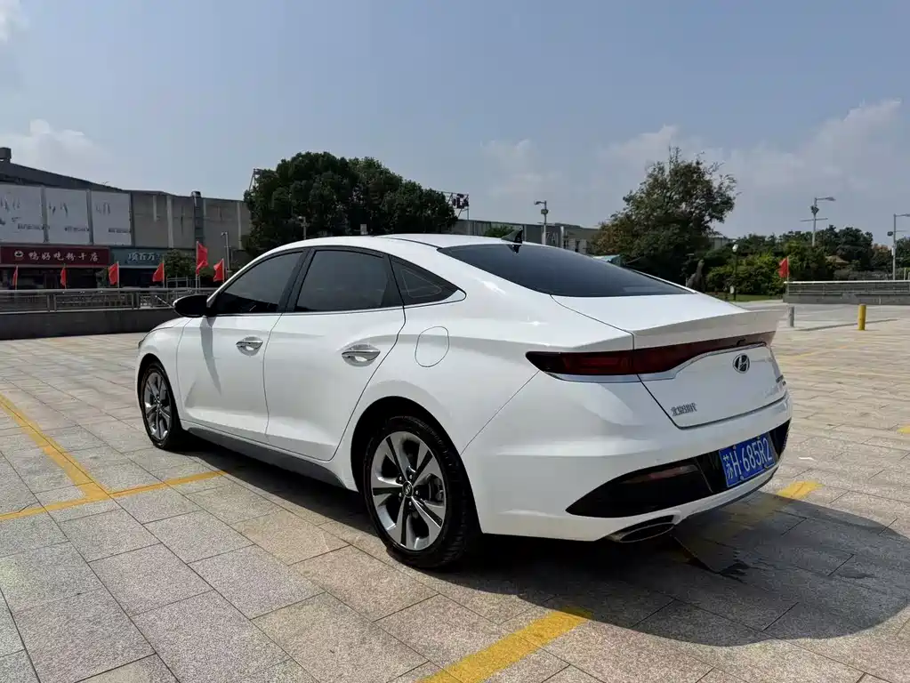 Hyundai Fista — миниатюра 6