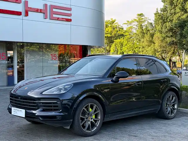 PORSCHE CAYENNE NEW ENERGY 2023
