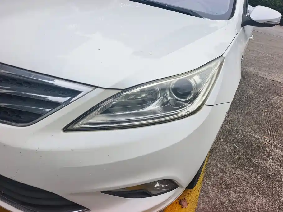 Changan Eado — миниатюра 5