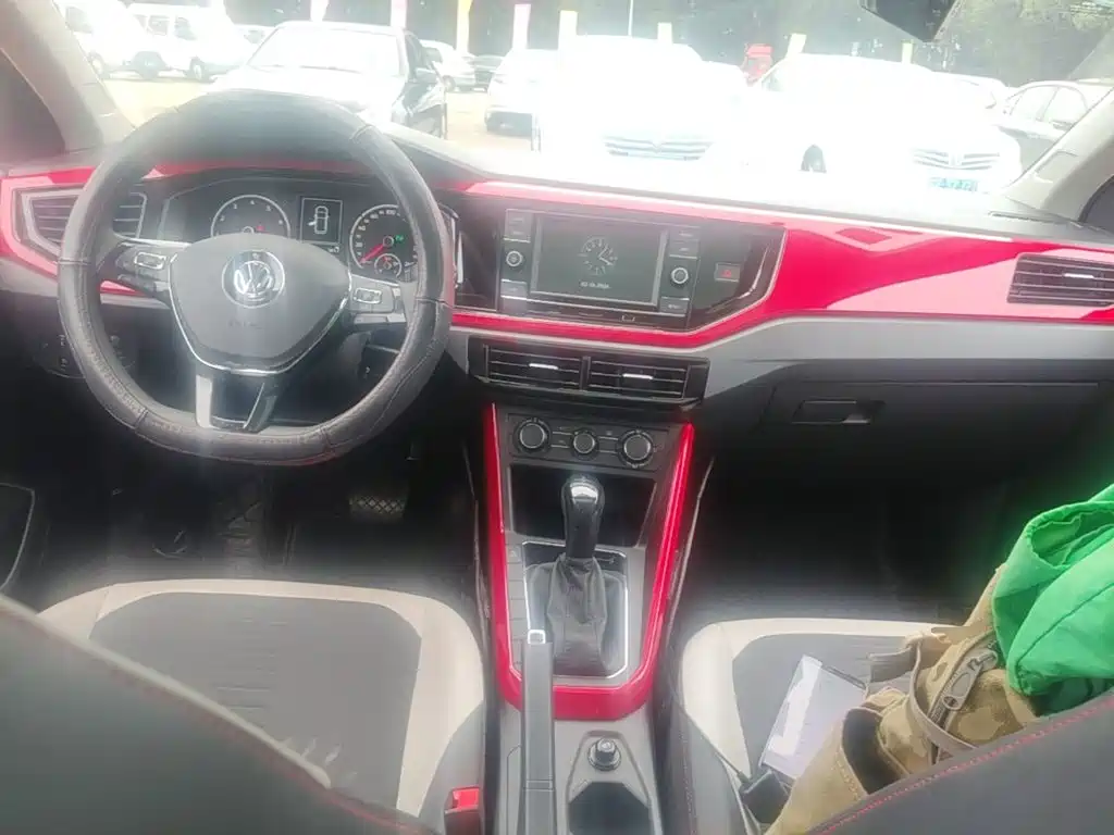 Volkswagen Polo — миниатюра 10