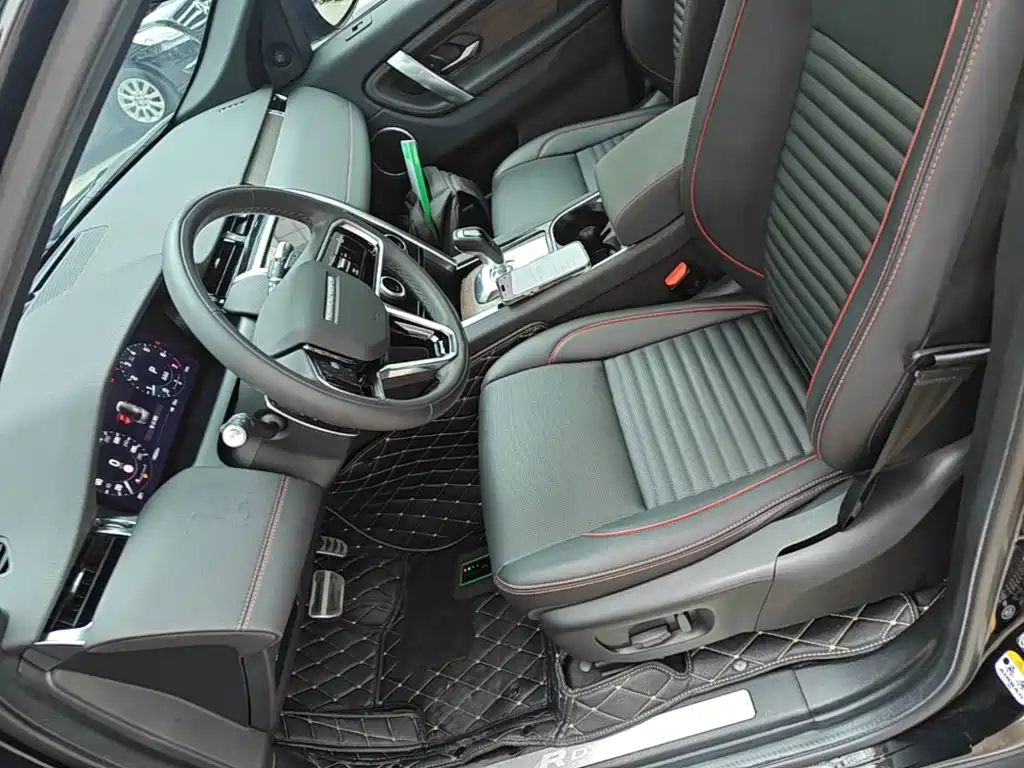 Land Rover Discovery Sport — миниатюра 15